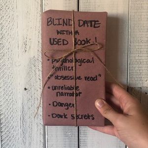 (3/$15) ⭐️ Blind Date With a Used Book!